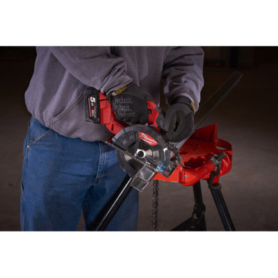 Дисковая пила по металлу аккумуляторная Milwaukee M18 FMCS-0 4933459191 без АКБ