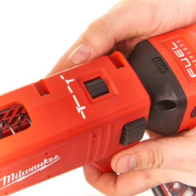 Шуруповерт акумуляторний Milwaukee M18 FSGC-202X 4933459199