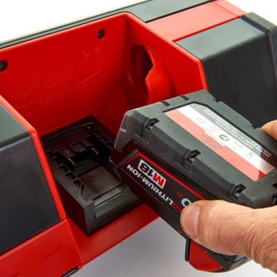 Аккумуляторный динамик Milwaukee M12-18 JSSP-0 4933459275 без АКБ