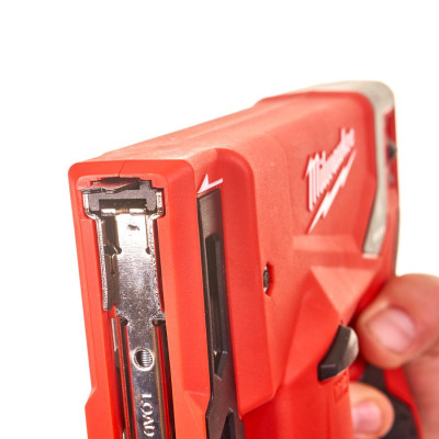 Степлер акумуляторний Milwaukee M12 BST-202X 4933459635