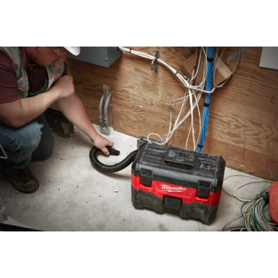 Пилосос акумуляторний Milwaukee M18 VC2-0 4933464029 без АКБ