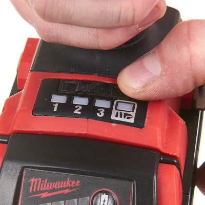 Гвинтоверт акумуляторний ударний Milwaukee M18 ONEID2-0X 4933464090 без АКБ