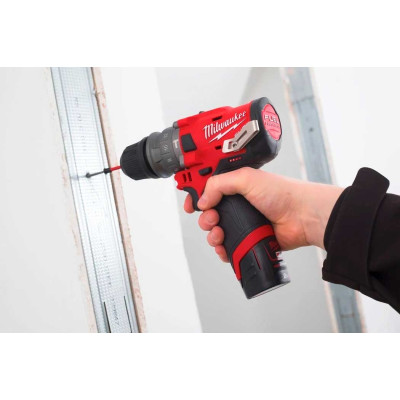 Дрель-шуруповёрт ударная аккумуляторная Milwaukee M12 FPDX-0 4933464135 без АКБ