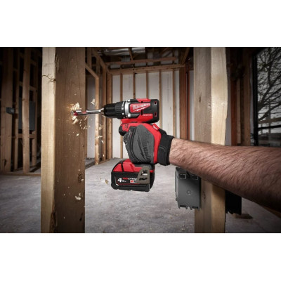Дрель-шуруповерт аккумуляторная Milwaukee M18 CBLDD-0 4933464316 без АКБ