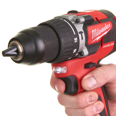 Дрель-шуруповёрт ударная аккумуляторная Milwaukee M18 CBLPD-0 4933464319 без АКБ