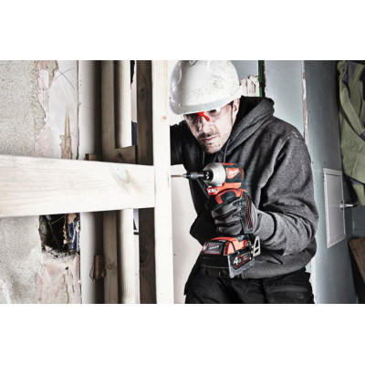 Гвинтоверт ударний акумуляторний Milwaukee M18 CBLID-0 4933464476 без АКБ