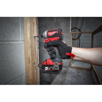 Гвинтоверт ударний акумуляторний Milwaukee M18 BLID2-0X 4933464519 без АКБ