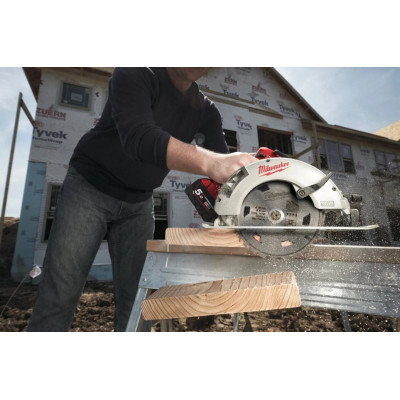 Дисковая пила аккумуляторная Milwaukee M18 BLCS66-0X 4933464589 без АКБ