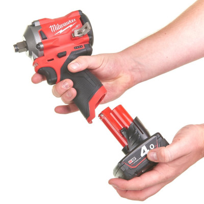 Гайковёрт высокомоментный аккумуляторный Milwaukee M12 FUEL FIWF12-422X 4933464616