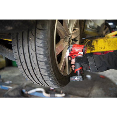 Гайковёрт высокомоментный аккумуляторный Milwaukee M12 FUEL FIWF12-422X 4933464616