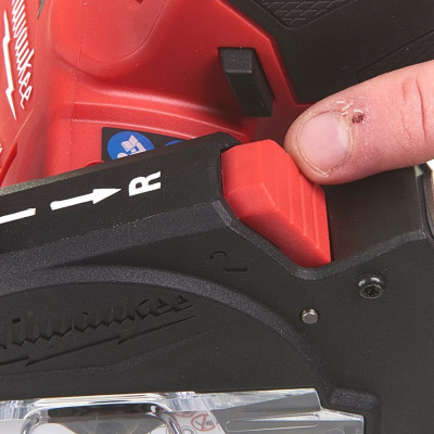 Дисковая пила аккумуляторная Milwaukee M12 FCOT-0 4933464618 без АКБ
