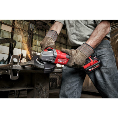 Угловая шлифмашина аккумуляторная Milwaukee M18 FHSAG125XB-552X 4933471079