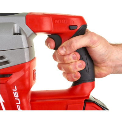 Перфоратор аккумуляторный Milwaukee M18 CHM-121C 4933471284