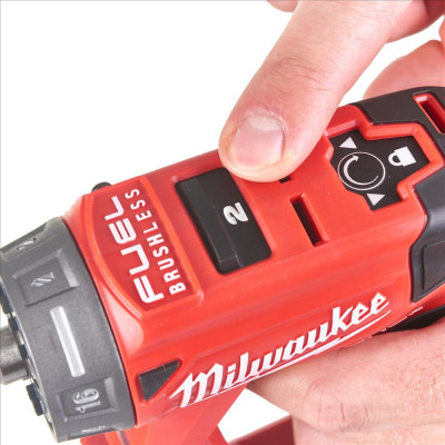 Дриль-шуруповерт акумуляторний зі змінними насадками Milwaukee M12 FDDXKIT-0X 4933471332 без АКБ