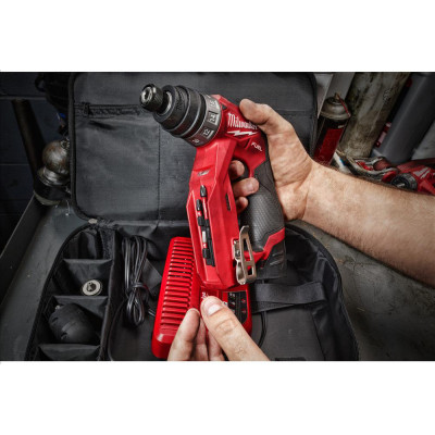 Дриль-шуруповерт акумуляторний зі змінними насадками Milwaukee M12 FDDXKIT-0X 4933471332 без АКБ