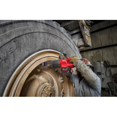 Гайковёрт высокомоментный аккумуляторный Milwaukee M18 FUEL ONEFHIWF1D-0C 4933471755 без АКБ