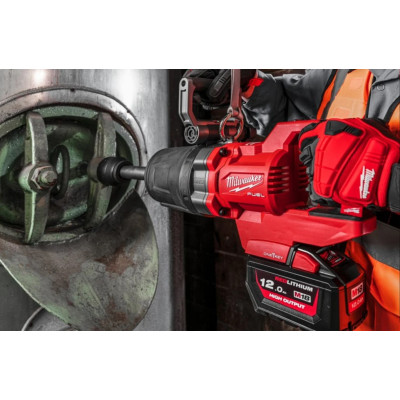 Гайковёрт высокомоментный аккумуляторный Milwaukee M18 FUEL ONEFHIWF1D-121C 4933471756