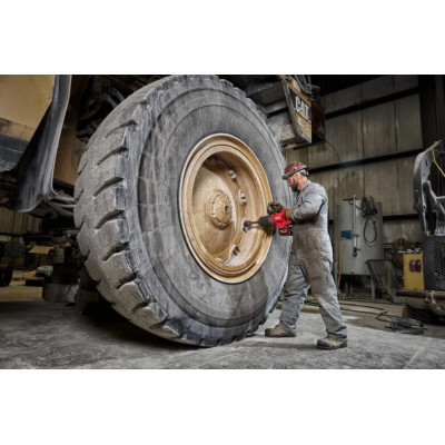 Гайковёрт высокомоментный аккумуляторный Milwaukee M18 FUEL ONEFHIWF1D-121C 4933471756