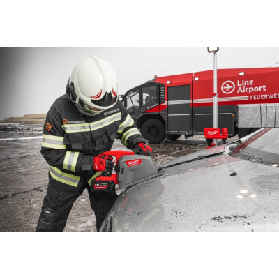 Дискова пила по металу акумуляторна Milwaukee M18 FMCS66-0C 4933472110 без АКБ
