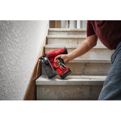 Гвоздезабиватель аккумуляторный Milwaukee M18 FN16GA-202X 4933478092