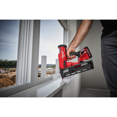 Цвяхозабивач акумуляторний Milwaukee M18 FN16GA-0X 4933478094 без АКБ