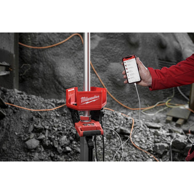 Прожектор/зарядное устройство светодиодный аккумуляторный Milwaukee M18 HOSALC-0 4933478116 без АКБ