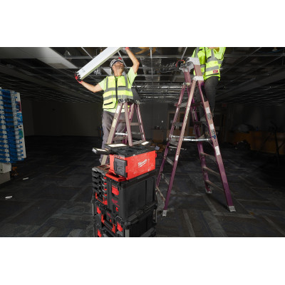 Зарядний пристрій/ліхтар Milwaukee M18 POALC-0 4933478120