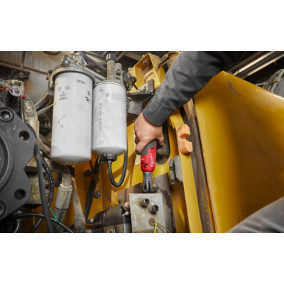 Гайковерт кутовий акумуляторний Milwaukee M12 FHIR38-0 4933478172 без АКБ