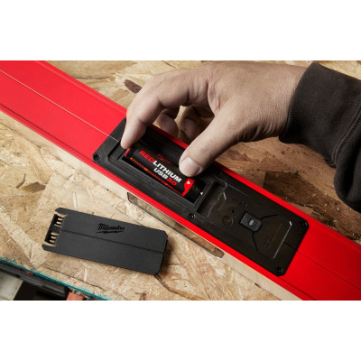 Акумулятор Milwaukee RedLithium Li-Ion 4 В 3 Аг L4 B3 4933478311