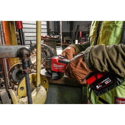 Угловая шлифмашина аккумуляторная Milwaukee M18 FUEL FSAG125X-0X 4933478428 без АКБ