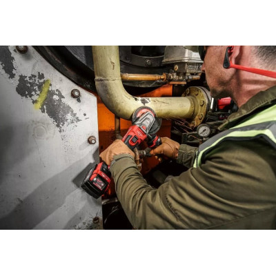 Угловая шлифмашина аккумуляторная Milwaukee M18FSAGF125XB-0X 4933478438