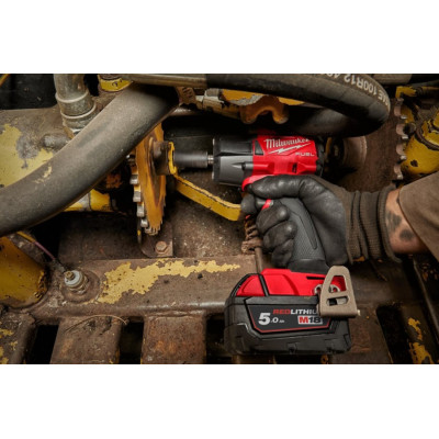 Гайковёрт аккумуляторный Milwaukee M18 FMTIW2F12-502X 4933478450