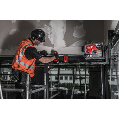 Лазерный нивелир аккумуляторный Milwaukee M12 3PLKIT-401P 4933478960