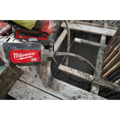 Кейсовый вибратор для бетона аккумуляторный Milwaukee MXF CVBCKIT-602 4933479610