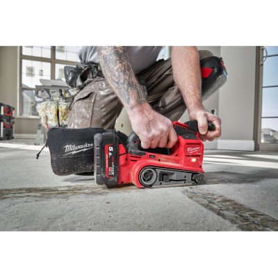 Стрічкова шліфмашина акумуляторна Milwaukee M18 FBTS75-0 4933479614 без АКБ