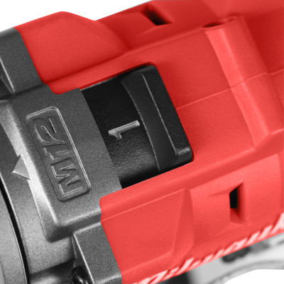 Дрель-шуруповёрт ударная аккумуляторная Milwaukee M12 FPD2-602X 4933479870