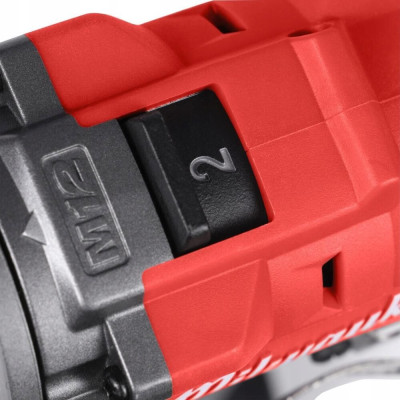 Дрель-шуруповёрт аккумуляторная Milwaukee M12 FDD2-202X 4933479873