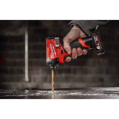 Винтовёрт аккумуляторный Milwaukee M12 FID2-0 4933479876 без АКБ