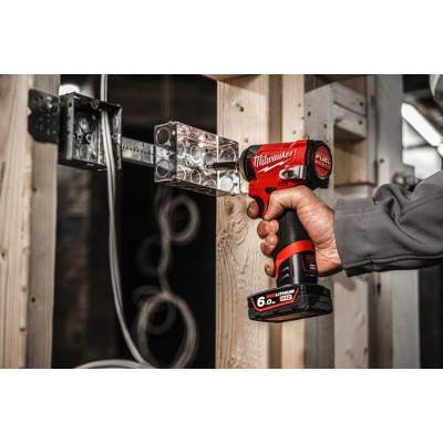 Гвинтоверт акумуляторний ударний Milwaukee M12 FID2-202X 4933479877