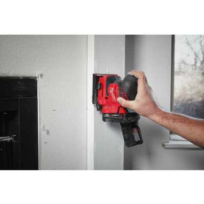 Вібраційна шліфмашина акумуляторна Milwaukee M18 BQSS-502B 4933479967