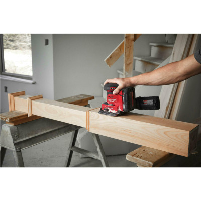 Вібраційна шліфмашина акумуляторна Milwaukee M18 BQSS-502B 4933479967