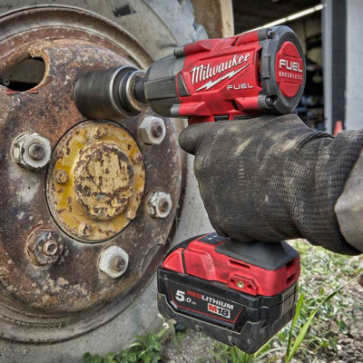 Набір акумуляторних інструментів Milwaukee M18 FPP2BA-552X 4933481023