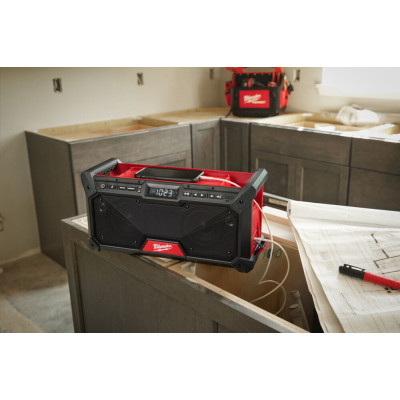Акумуляторне радіо Milwaukee M18 RADDAB+G2-0 4933492344 без АКБ
