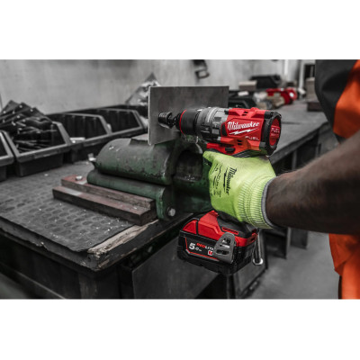 Дриль-шуруповерт ударний акумуляторний Milwaukee M18 FPD3-402C 4933492473