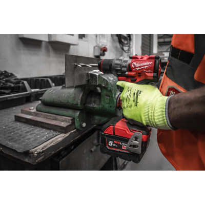 Дриль-шуруповерт ударний акумуляторний Milwaukee M18 FPD3-402C 4933492473