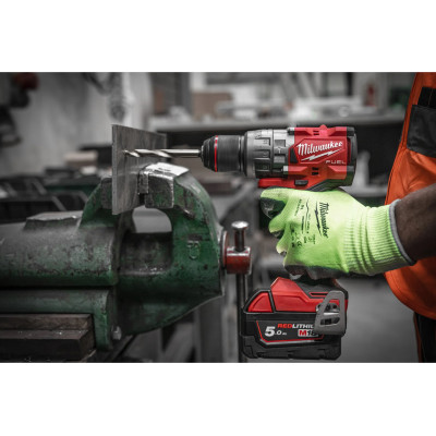 Дриль-шуруповерт ударний акумуляторний Milwaukee M18 FPD3-402C 4933492473