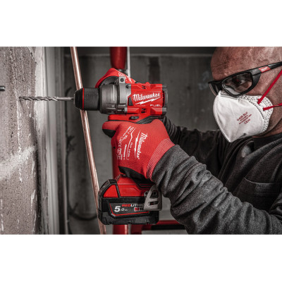 Дриль-шуруповерт ударний акумуляторний Milwaukee M18 FPD3-402C 4933492473