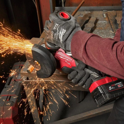 Набір акумуляторних інструментів Milwaukee M18 FPP2E3-502X 4933492516