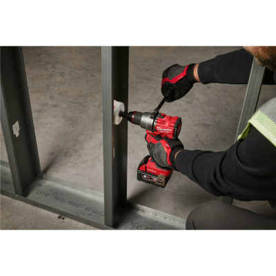 Дрель-шуруповёрт ударная аккумуляторная Milwaukee M18 ONEPD3-502X 4933492801