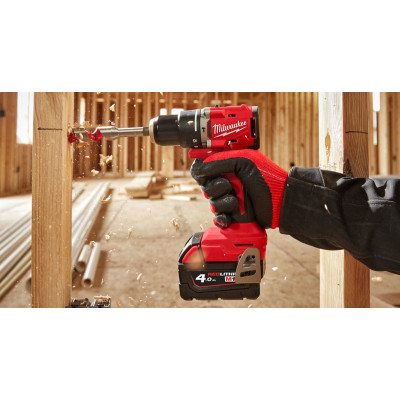 Дриль-шуруповерт ударний акумуляторний Milwaukee M18 BLPDRC-422C 4933492825